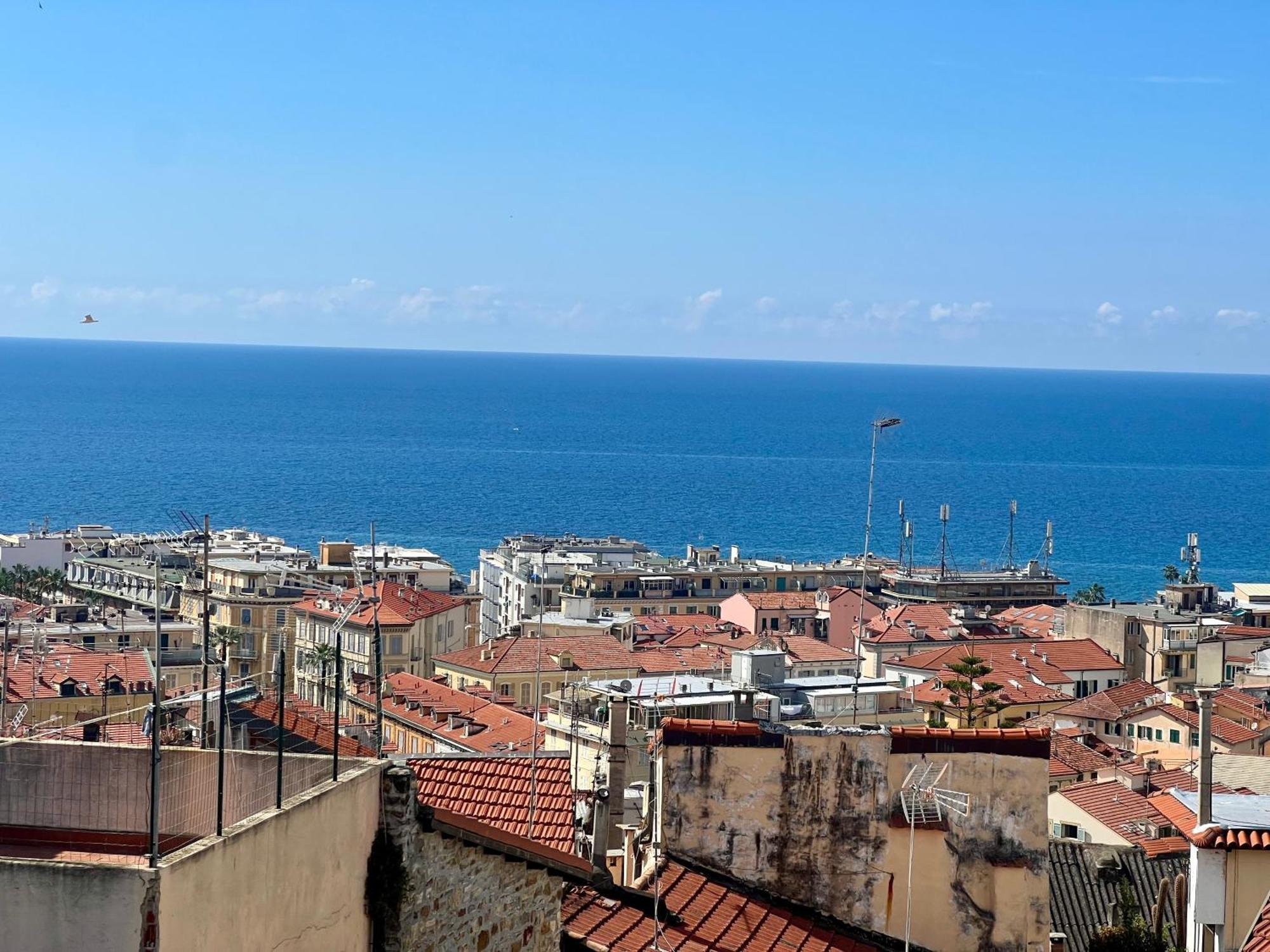 Suite Terrace In Pigna - Sanremo Ngoại thất bức ảnh
